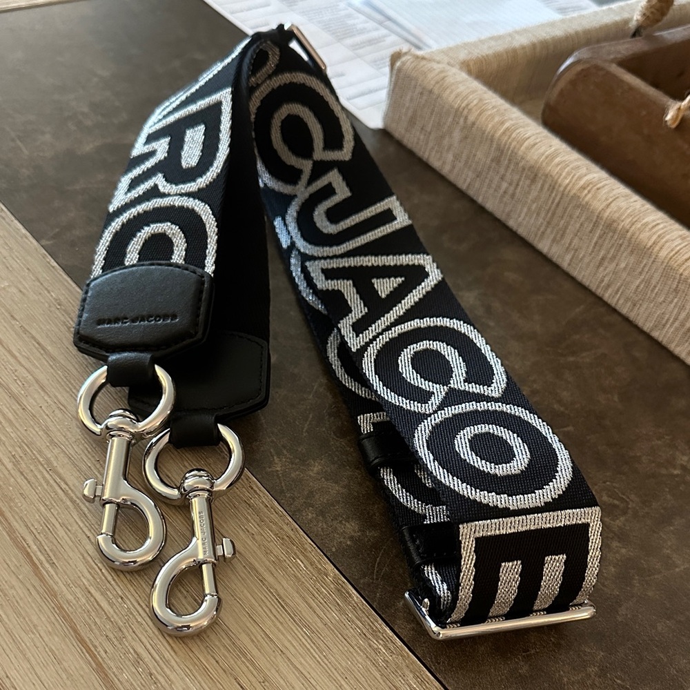Marc Jacobs Black and White Logo Strap